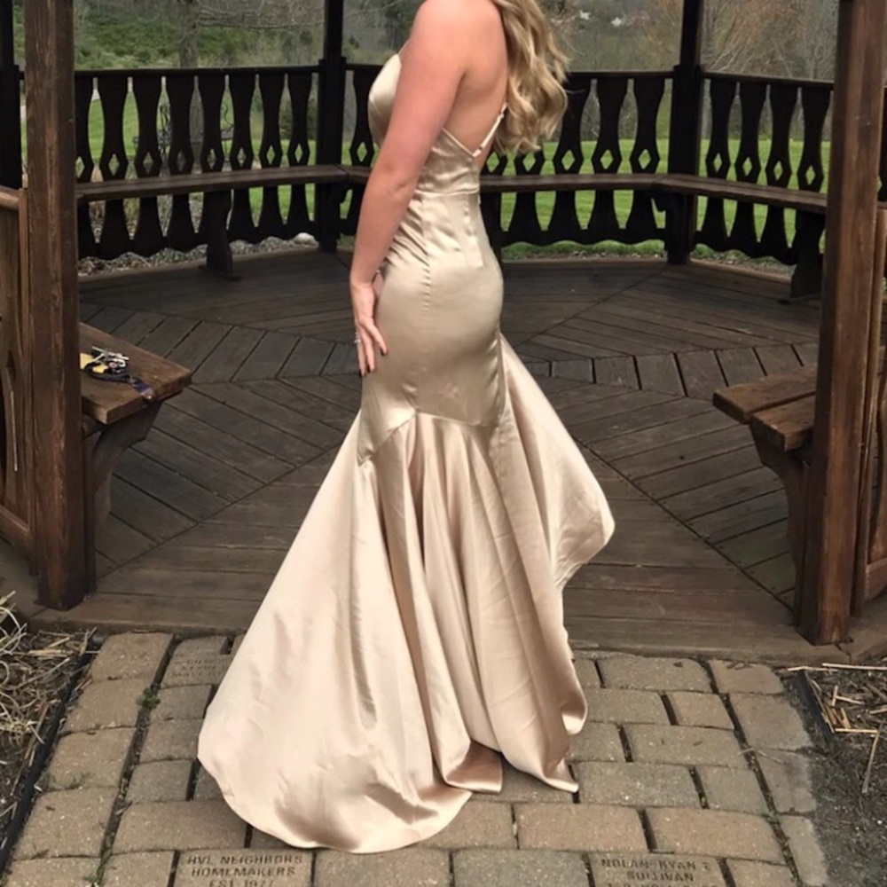 PROM DRESS